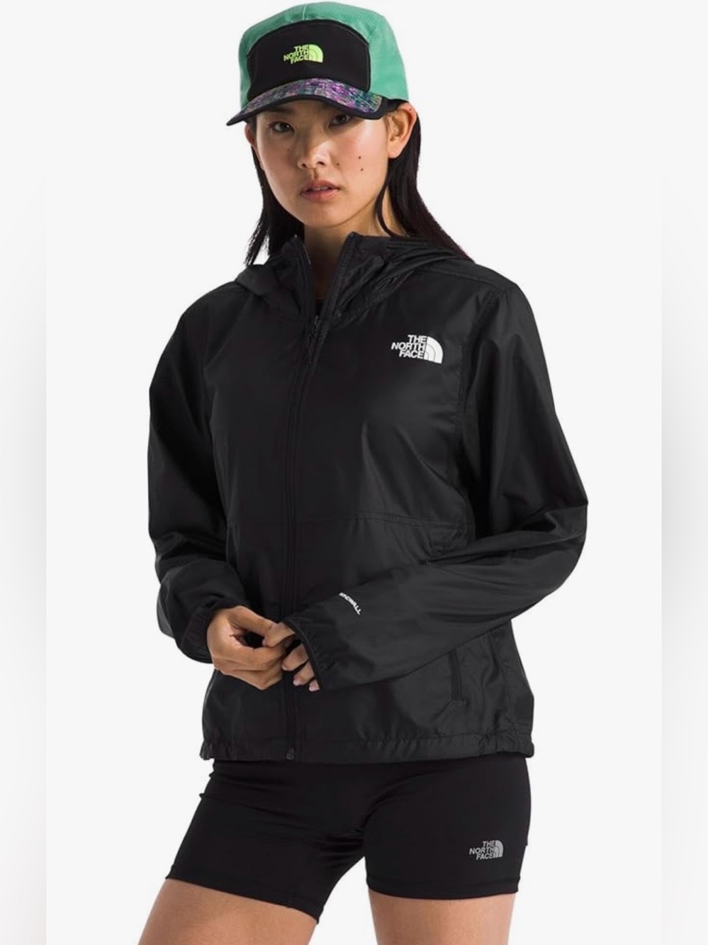 Excellent! The North Face Women's Black Lightweight Packable Hooded Wind Jacket